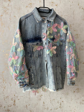 Lade das Bild in den Galerie-Viewer, Aya denim jacket
