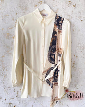 Lade das Bild in den Galerie-Viewer, Shirt with stylish shawl
