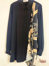 Lade das Bild in den Galerie-Viewer, Shirt with stylish shawl
